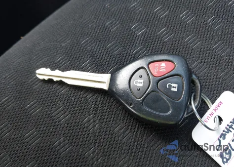 2012 Scion Xd из США, поврежденный, VIN JTKKU4B48C1022758